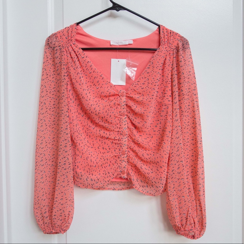 Lush orange-pink crop top with buttons size XS